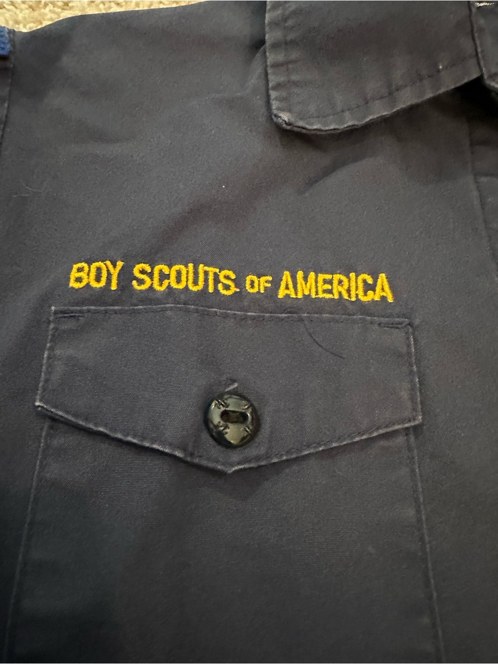 Boy Scouts of America Navy Short-Sleeve Button-Down Shirt - Picture 4 of 4